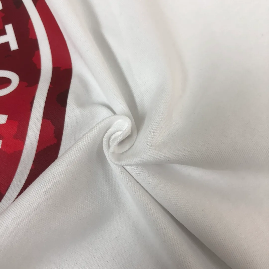 P180 Stone Island 2025 latest T-shirt, couple style ~ original order, fashionable and casual short T-shirt, specially made of customized cotton fabric ~ 100% cotton T-shirt ~ pre-washed to prevent deformation and shrinkage problem, more comfortable and breathable on the body ~ all available from stock ~ unique design style, trendy must-have item, complete with three standards 👍 Color: black/white/coffee/dark gray Size: S M L XL (larger version Please state your height and weight when placing an order)